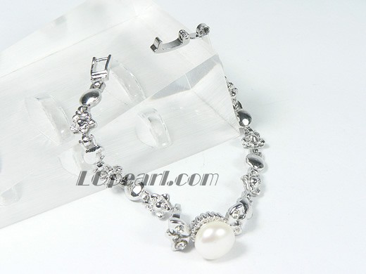 white bread shape freshwater pearl bracelet wholesale