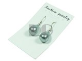 gray 10*13mm teardrop-shaped shell pearl dangling earrings