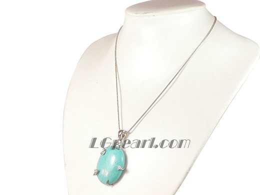 green turquoise pendant