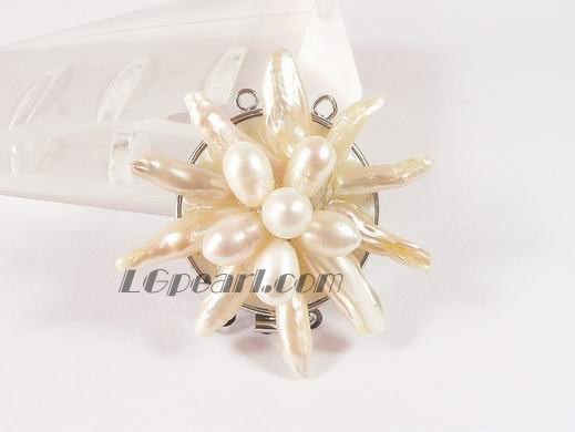 three strands white special regeneration pearl necklace clasp