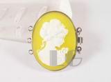 three strands yellow oval resin necklace clasp with a head statue