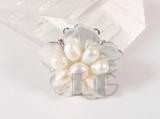 three strands white flower shape shell necklace clasp with pearls