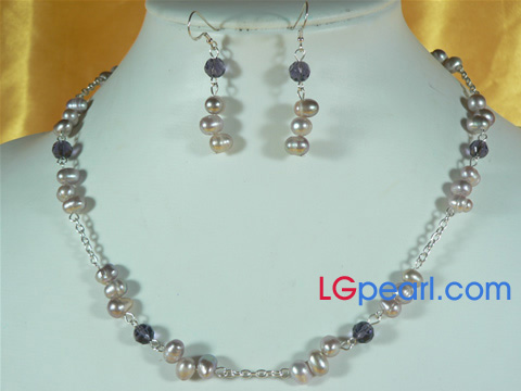 6-7mm rice shaped pearl necklace set with crystal beads
